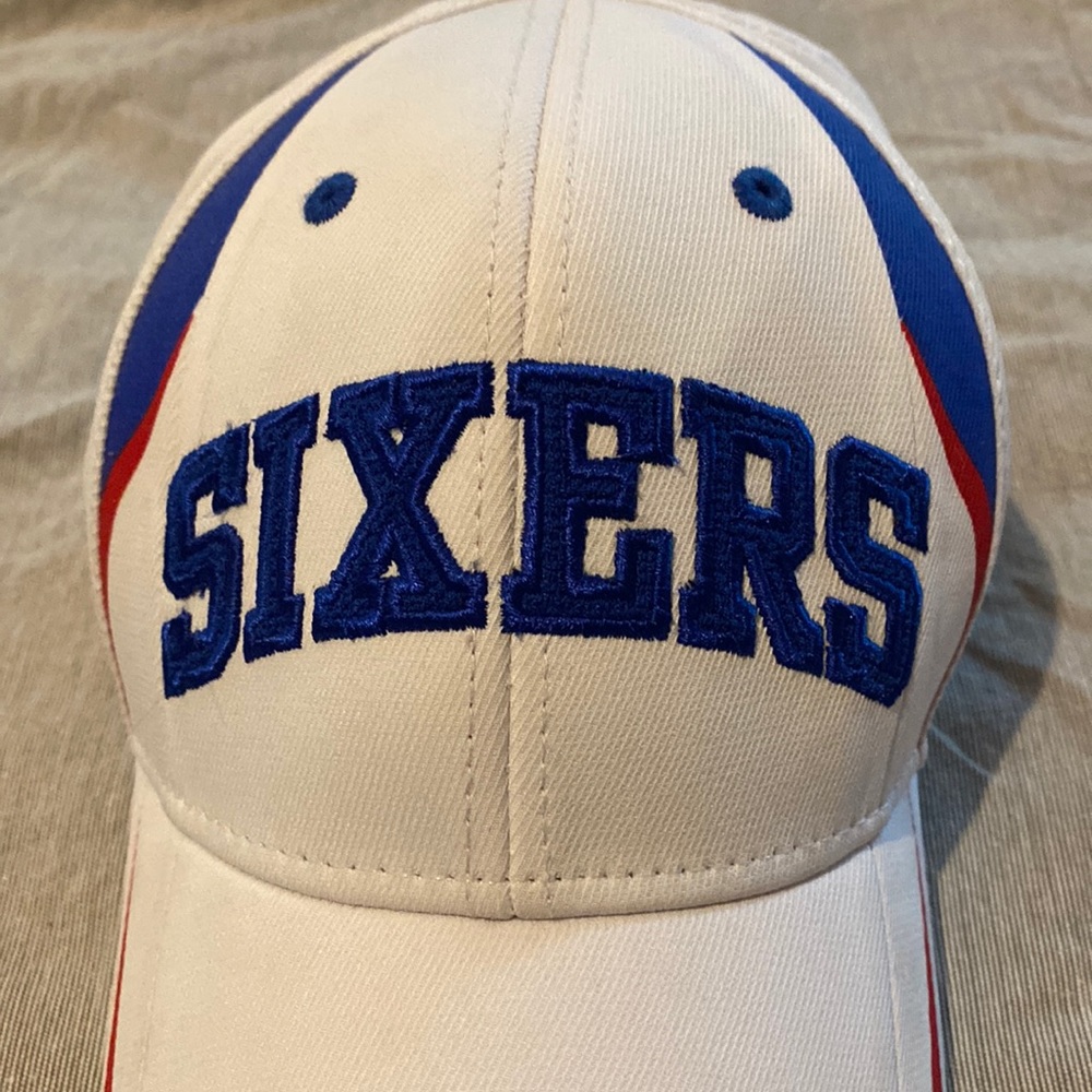 Sixers Adidas S/M cap